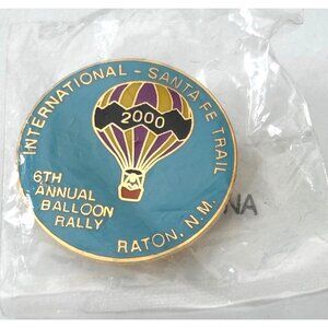 International Santa Fe Trail Balloon Rally 2000 Pin Raton NM 6th Annual Hot Air